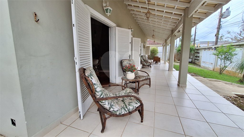Casa térrea á venda - Balneário