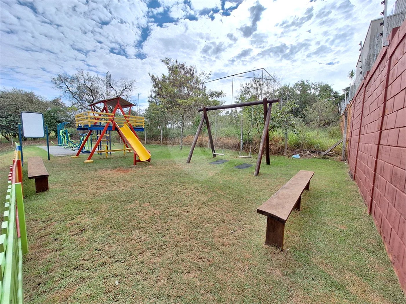 Casa para Locação no Condomínio Bosque dos Cambarás em Valinhos/SP