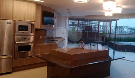Duplex à venda com 7 quartos, sendo 5 suítes,  em Anália Franco, São Paulo, SP