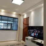 Casa com 324m², 4 dormitórios, sendo 1 suíte, 4 vagas, à venda no Jardim Las Vegas em Santo André.