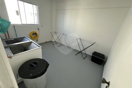 Cobertura de 300 m² com vista panorâmica para o mar