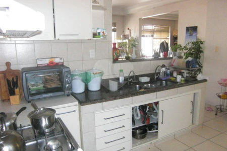Campos Elíseos -Apto 143m² - 03 quartos - 01 Suíte - 01 Vaga.