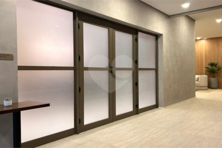 Apartamento com 48m² , 2 dormitórios , 1 vaga à venda no Tatuapé.