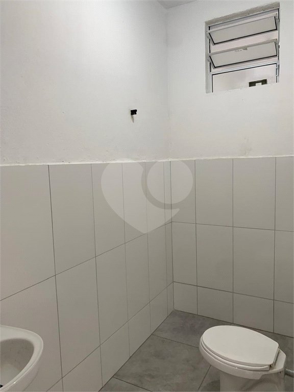 Sala Comercial de 40m² no Alvinópolis - Sobreloja