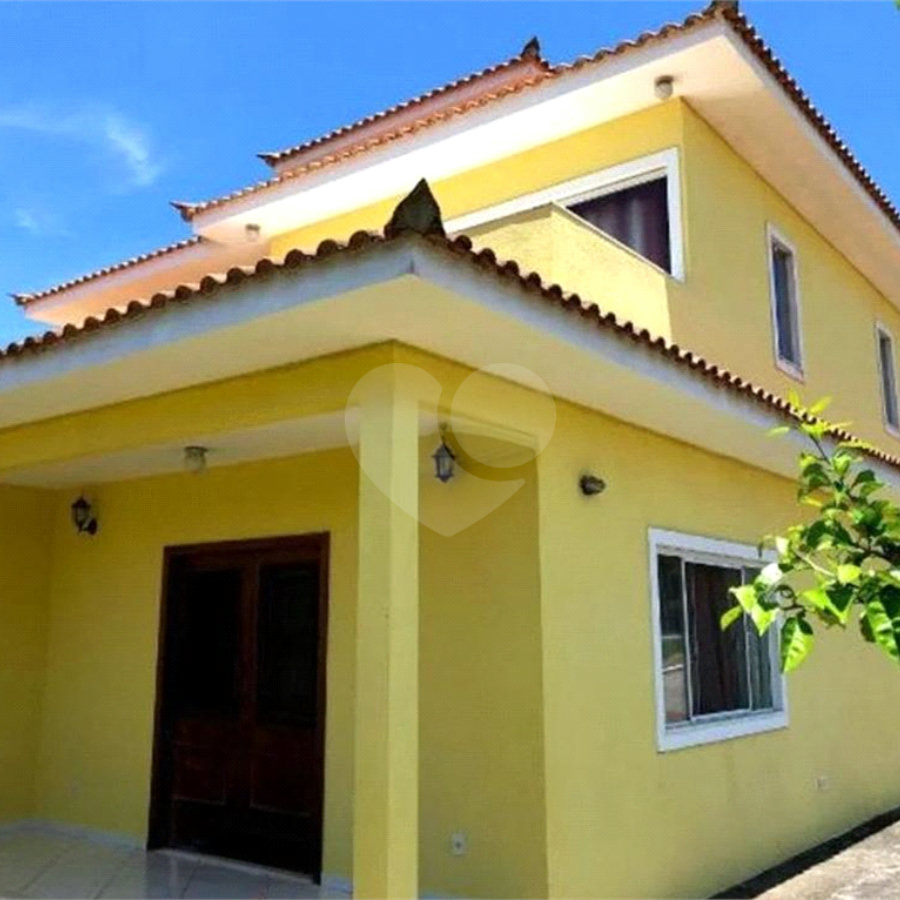 Casa de 3 Quartos (2 Suítes) em Condomínio – Rasa, Búzios