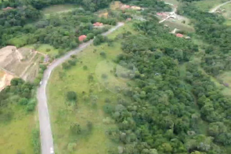Terreno à venda no condomínio Arataba, Louveira - SP