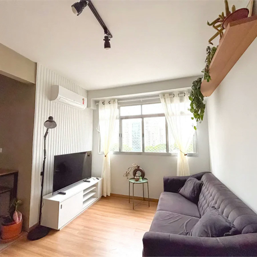 Apartamento de 80m² a venda e locação em Moema - 02 dorm, 02 Banheiros 01 Vaga