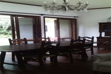 Casa Térrea à venda com 4 quartos, sendo 1 suíte, em Granja Julieta, São Paulo, SP