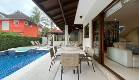 Casa à venda com 6 suítes em Vista Linda, Bertioga, SP