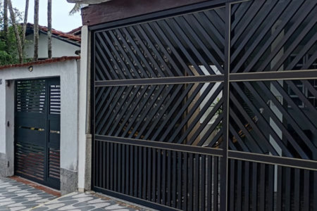 🏡 LINDÍSSIMA CASA DE 3 DORMITÓRIOS NO JARDIM REAL