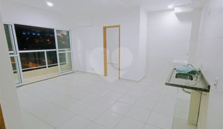 Apartamento à venda com 2 quartos, sendo 1 suíte,  em Jardim Gibertoni, São Carlos, SP