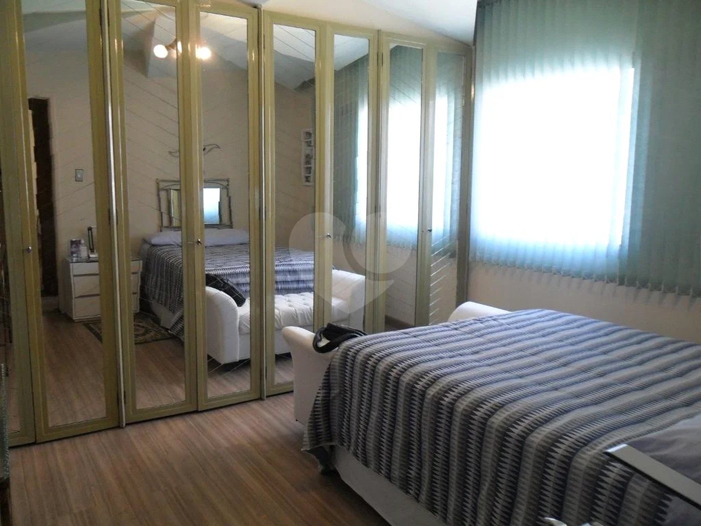 Apartamento com 212m², 4 quartos, 1 suíte, 2 vagas, à venda no bairro Santo Antônio, São Caetano do Sul
