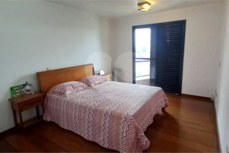 Apartamento à Venda em Mirandópolis com 4 Dormitórios, 2 Suítes e 4 Vagas