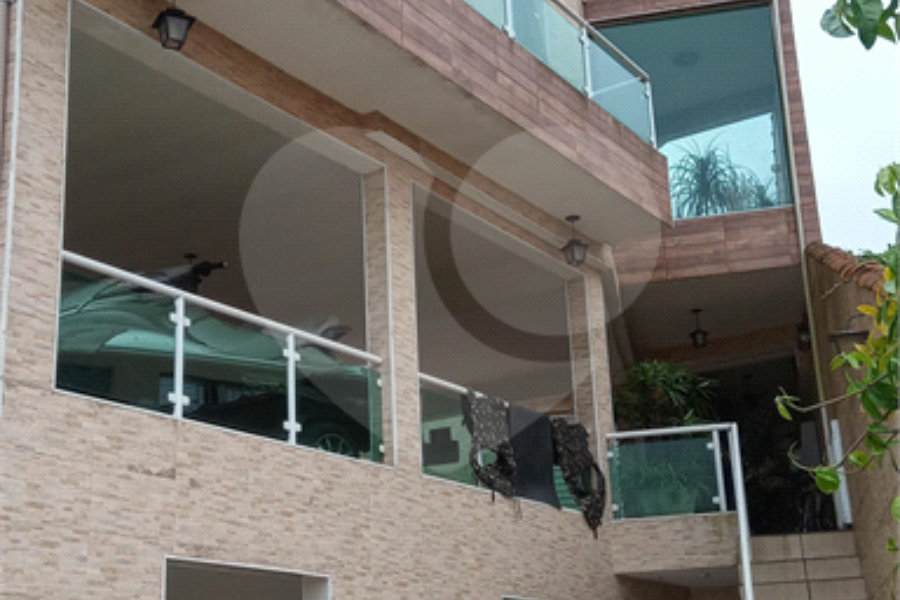 Excelente Sobrado na Cidade Lider - Casa - vendo