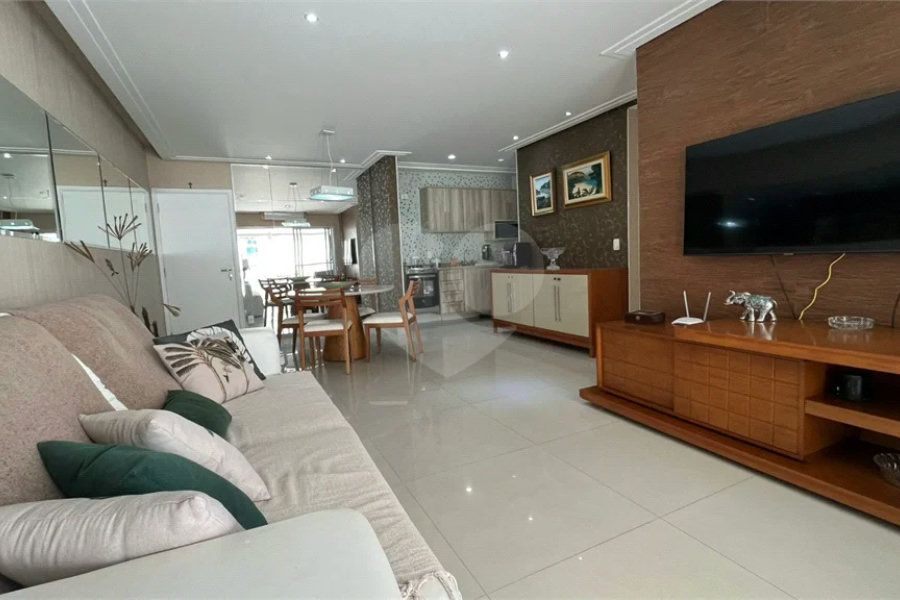 Apartamento à venda com 3 quartos, sendo 2 suítes,  em Riviera de São Lourenço, Bertioga, SP