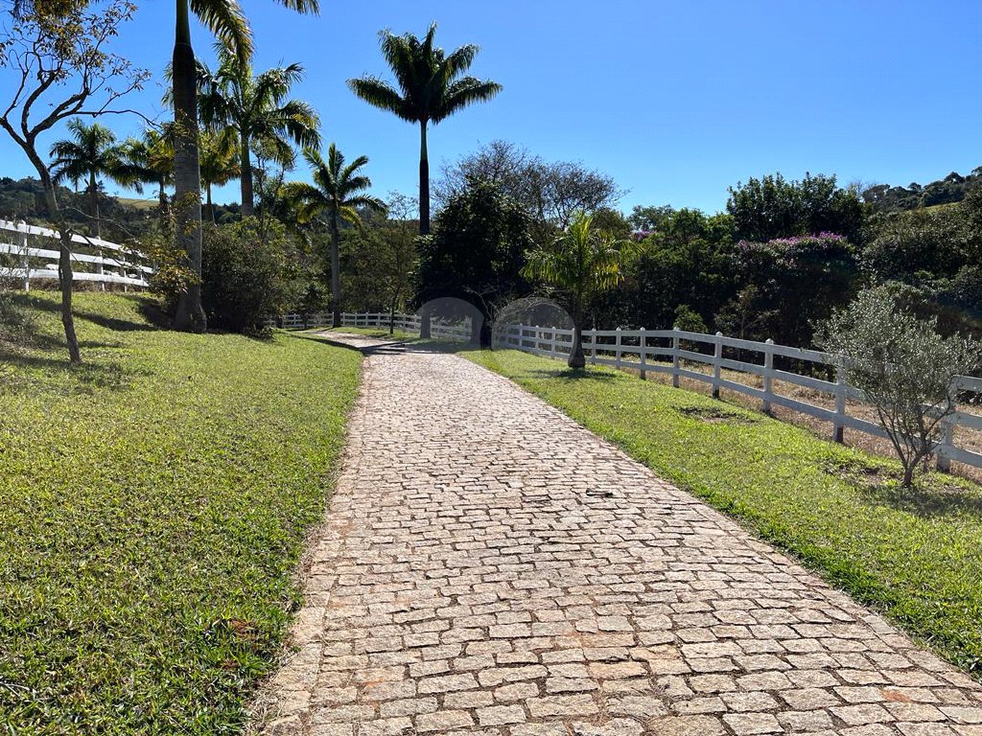 Lindo sítio a venda em Itatiba REF 968157