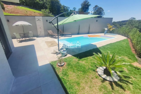 Casa à venda com 3 quartos, sendo 1 suíte,  em Condominio Quintas da Boa Vista, Atibaia, SP