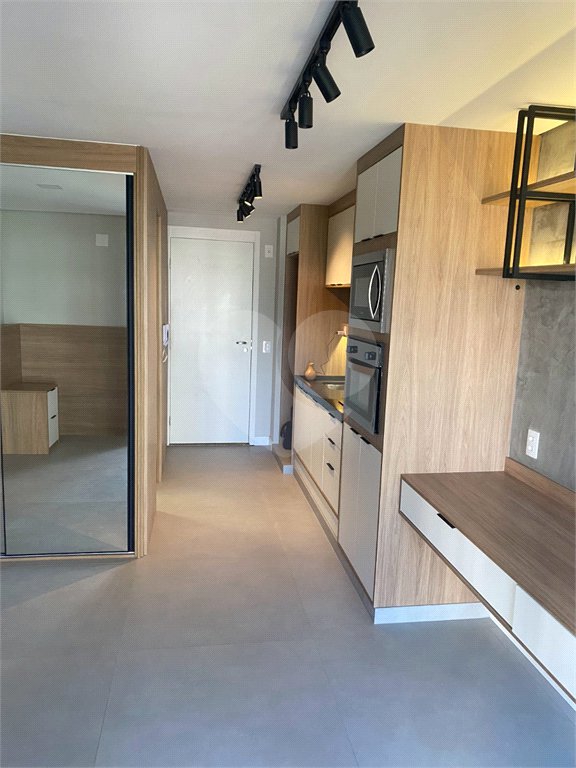 Studio em Cerqueira César com 27m² – 1 Suíte e 1 Vaga