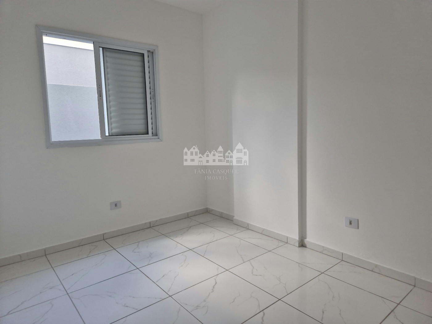 Apartamento para alugar com 2 quartos, sendo 1 suíte, em Alvinópolis, Atibaia, SP