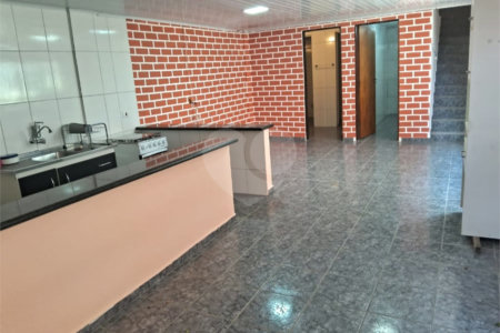 Casa na Rua Maria Angélica Franci