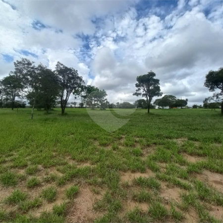 Loteamento Residencial no Condomínio Vila Pinhal do Broa