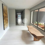 Apartamento à venda na Vila Mariana. Localização espetacular!