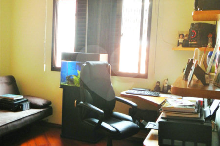 Sobrado à venda na Saúde c/175m2 - 3 Quartos/1 Suíte/ 2 Vagas na garagem