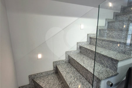Casa em condomínio , com 72m² , 2 dormitórios , 1 vaga , à venda no bairro da Penha.
