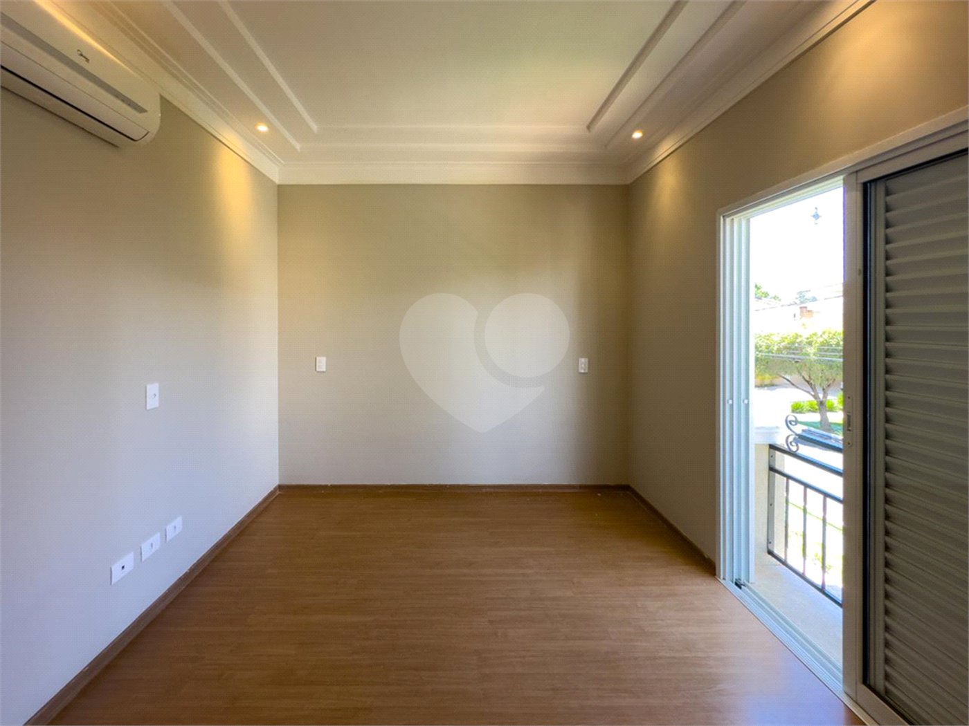 Lindo sobrado para venda em Indaiatuba/SP - Condomínio Esplendor. R$ 3.300.000,00.