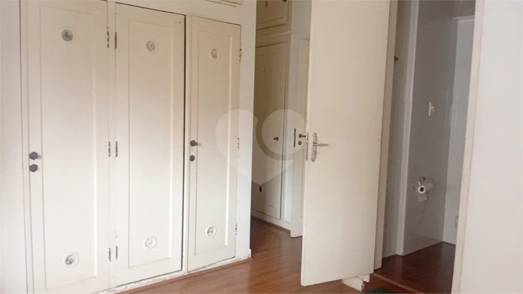 Apartamento à venda no Boqueirão, 3 quartos (2 suítes), garagem