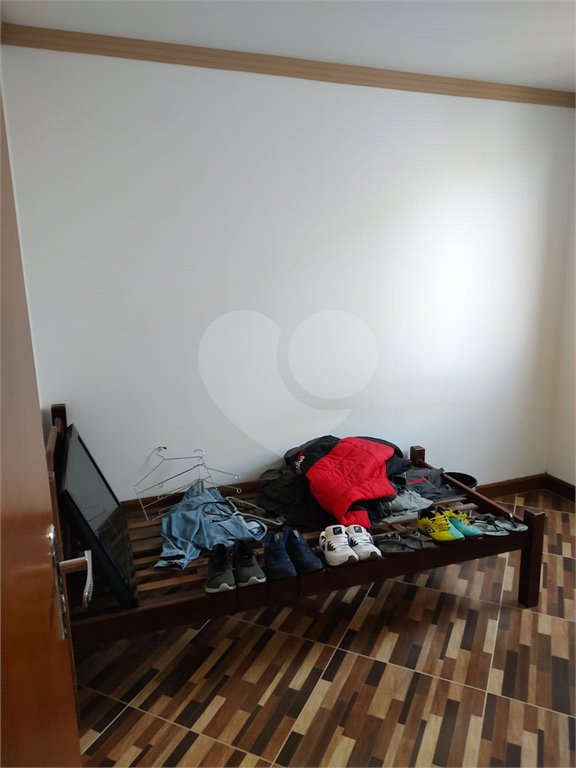Apartamento no condomínio Monte Everest dispondo de 48m²