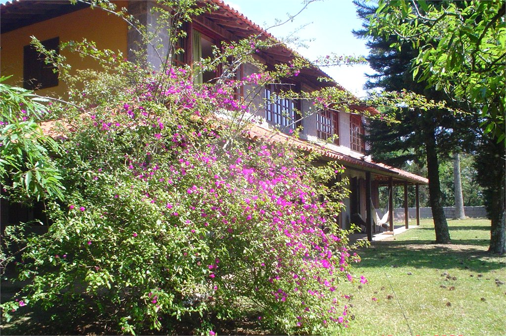 Casa à venda no Pico do Olho D'água em Mairiporã