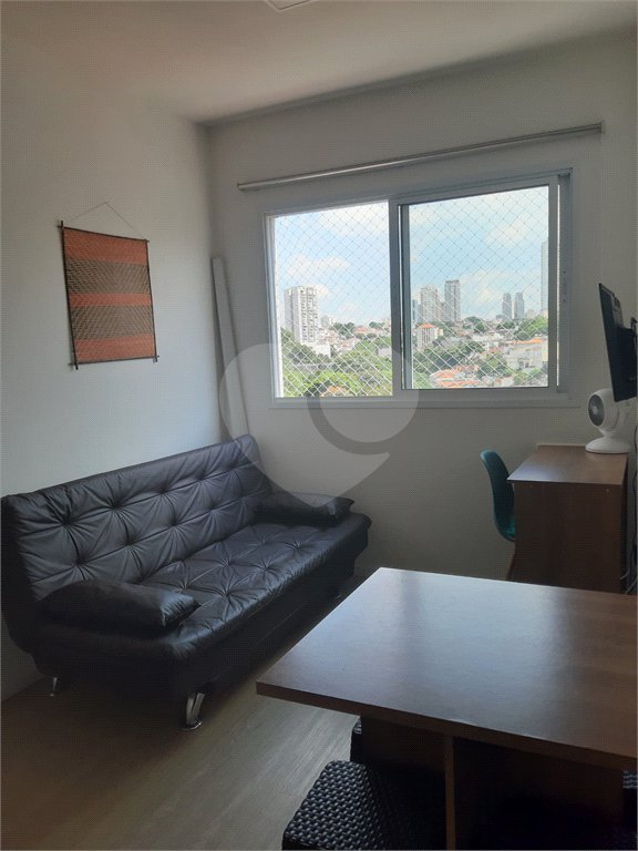 Apartamento com 34m², 2 quartos, à venda no Cambuci
