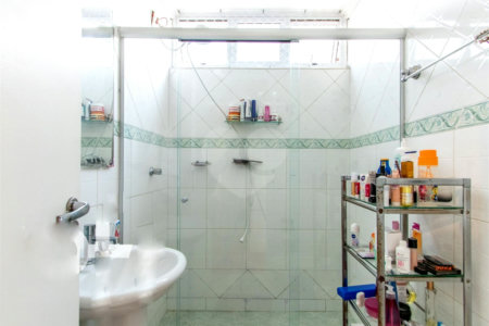 Apartamento à venda na Aclimação de 78m² com 2 dormitórios.
