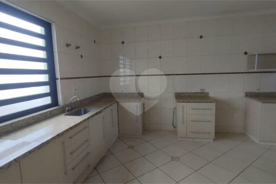 Apartamento Edifício Romano