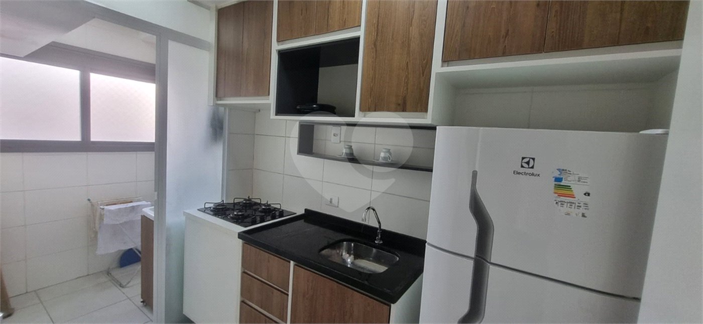 Studio Mobiliado no Alto do Ipiranga – Andar Alto e Vaga para Moto