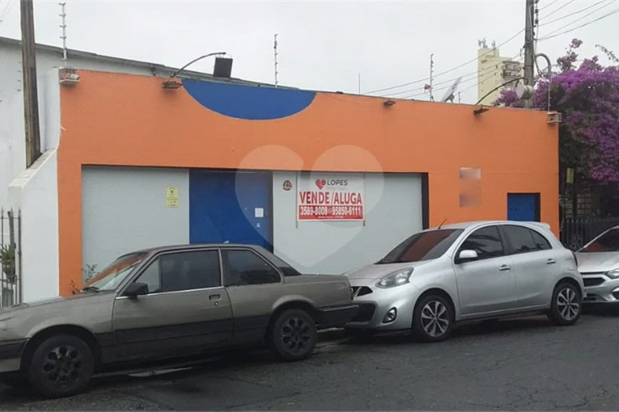 Prédio à venda em Santa Teresinha, São Paulo, SP