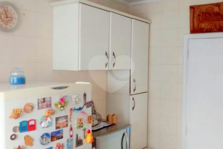 Belo Apartamento a Venda na Agua Rasa