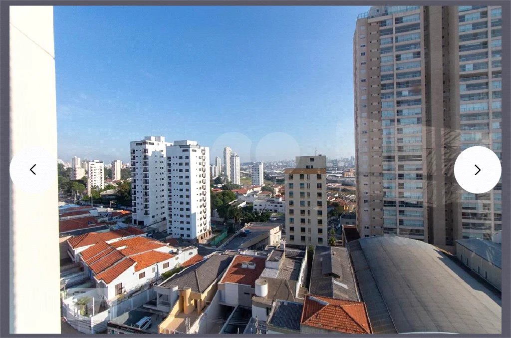 Apartamento de 200m² com 3 dormitórios, 2 suítes e 3 vagas em condomínio 1 por andar.