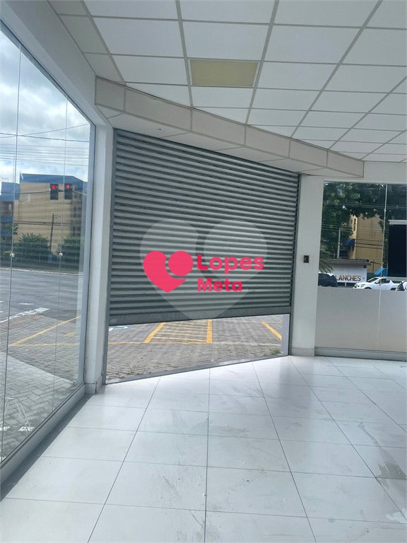 Loja Ponto Comercial em Vila Industrial, São José dos Campos/SP.
