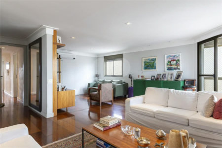 APARTAMENTO COM 3 DORMITÓRIOS, 3 SUÍTES, 3 VAGAS, LAVABO, LAZER, 193 M² - MOEMA
