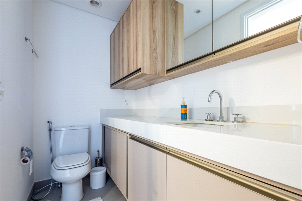 Excelente studio para locação, com localização previlegiada :Vila Madalena próximo ao metrô!!!