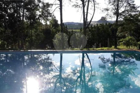 Fazenda à venda com 11 quartos no Centro, Analândia, SP