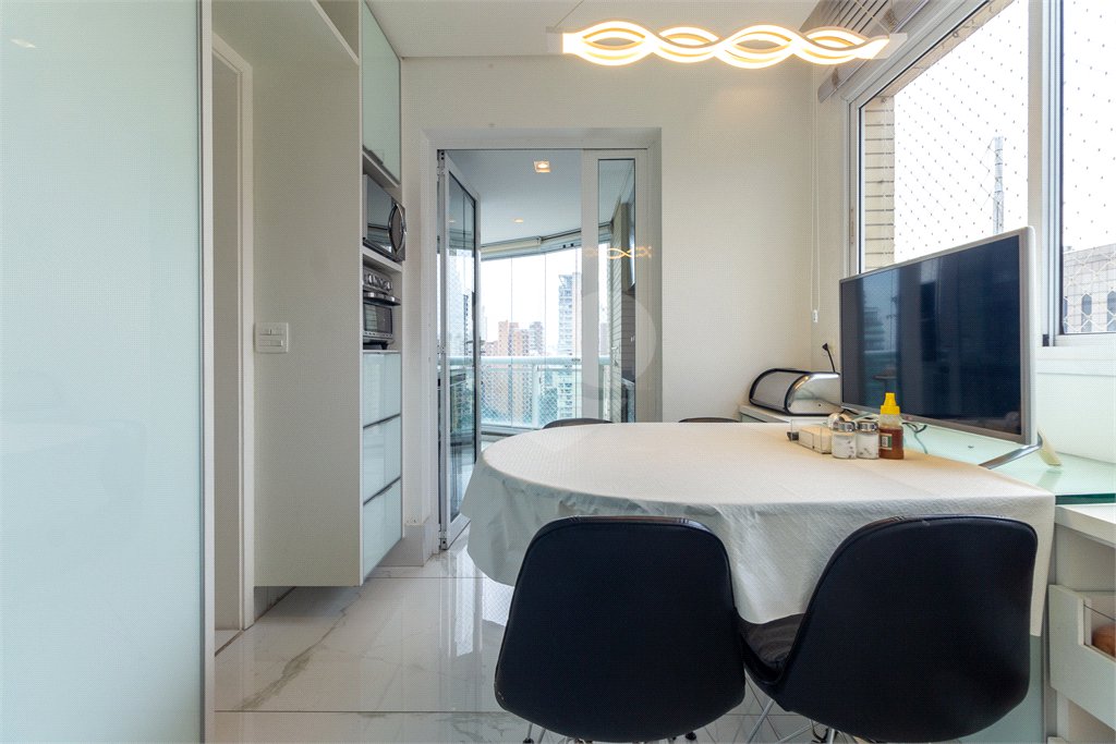 Apartamento de Alto Padrão à Venda na Vila Mariana com 190m², 3 Suítes e Vista para o Parque Ibirapuera