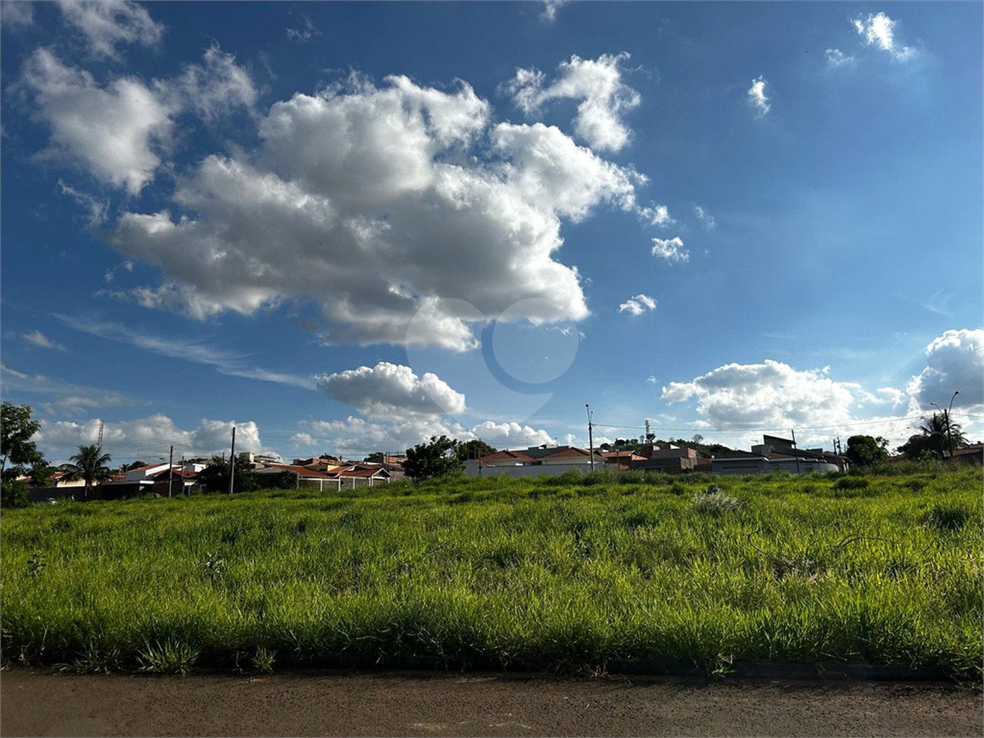 Área à Venda em Descalvado – 8.900 m² | Excelente Localização
