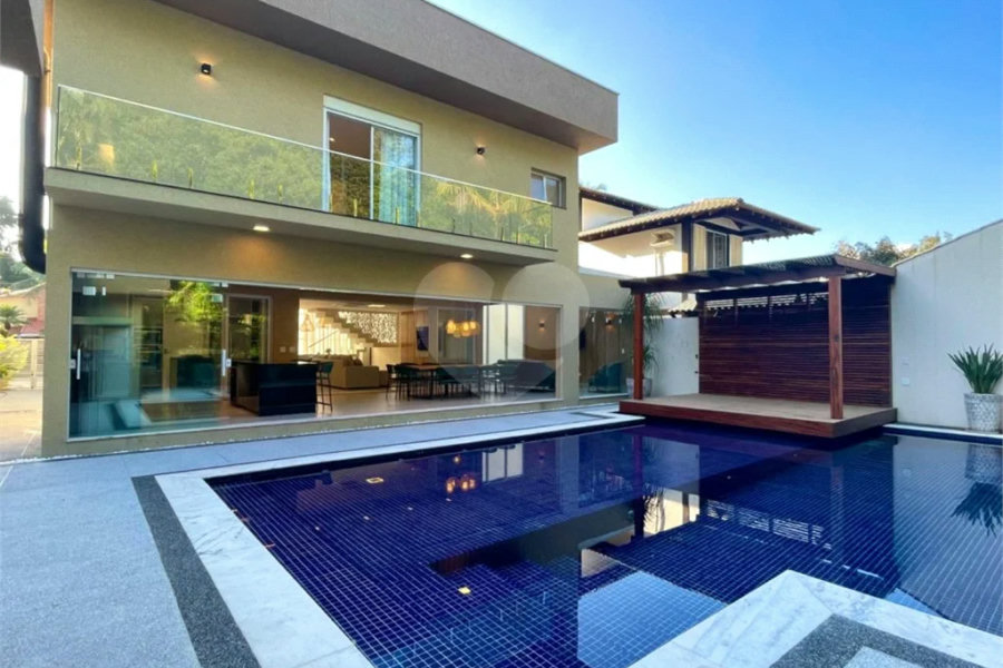 Casa à venda com 5 suítes em Riviera de São Lourenço, Bertioga, SP