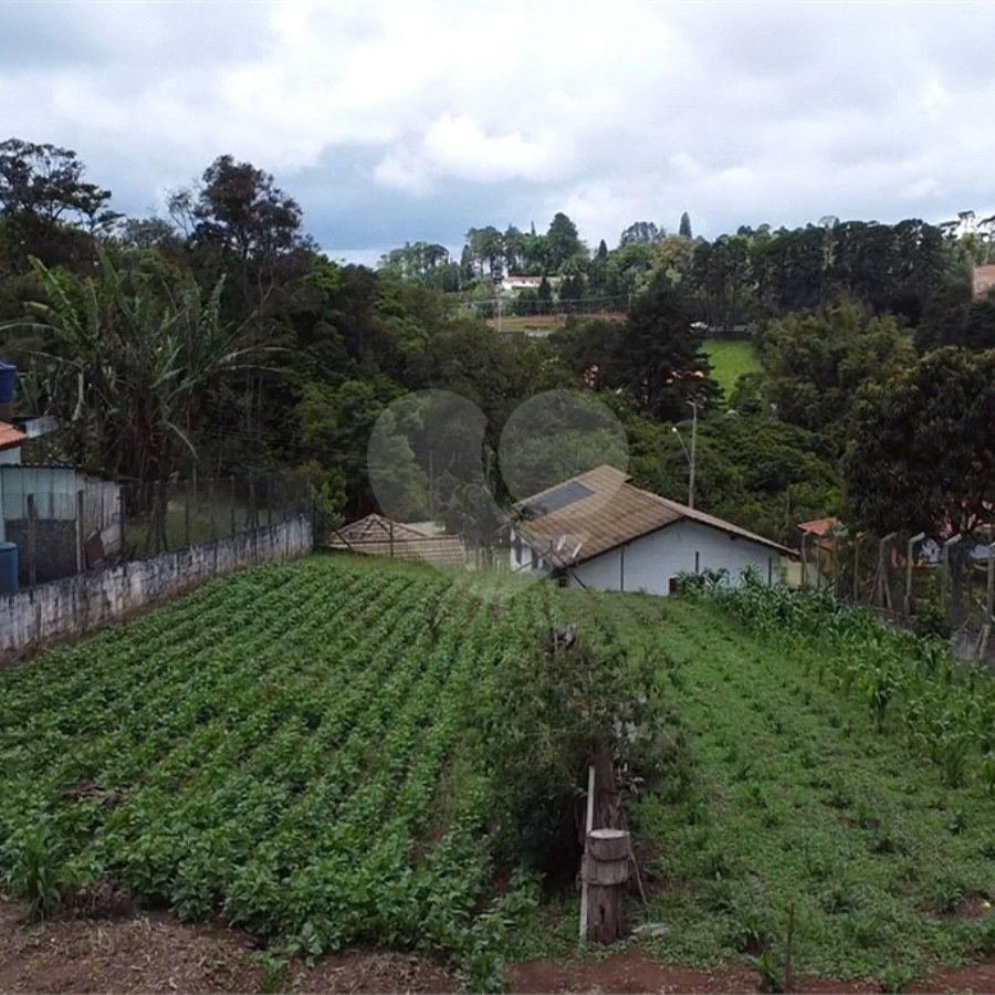 Terreno à venda, 893 m² - Alto da Serra (Mailasqui) - São Roque/SP