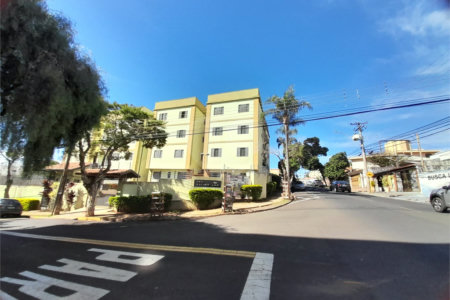 Apartamento à Venda no Condomínio Esther Lins - Cidade Jardim, São Carlos