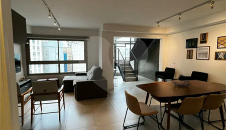 Linda Cobertura Duplex para venda no Jardim Paulista com 87,45 m² decorada!