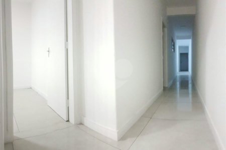 Apartamento com dois dormitórios na Bela Vista